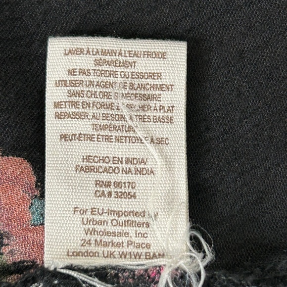 Free People Just The Two Of Us Floral Boho Tunic Top Black Small - Picture 9 of 10